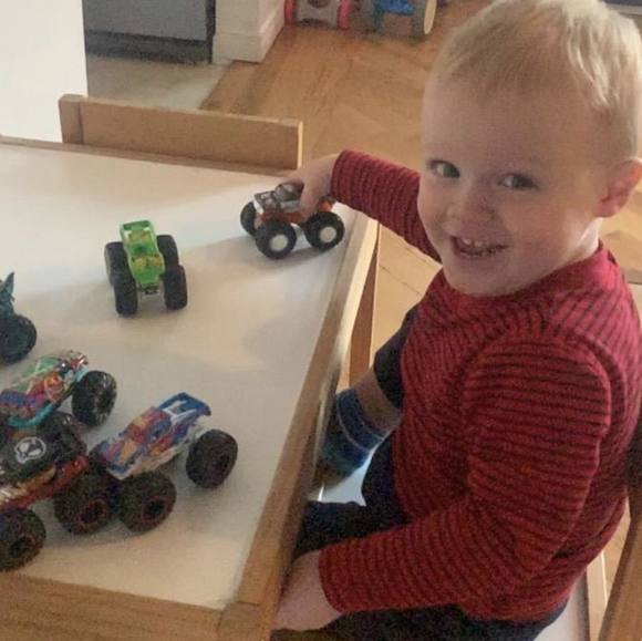 Meet your Posher, Pat - Picture 1 of 1